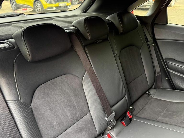 Kia Ceed 1.5 T Gdi Gt Line S Hatchback Dct Orange #27