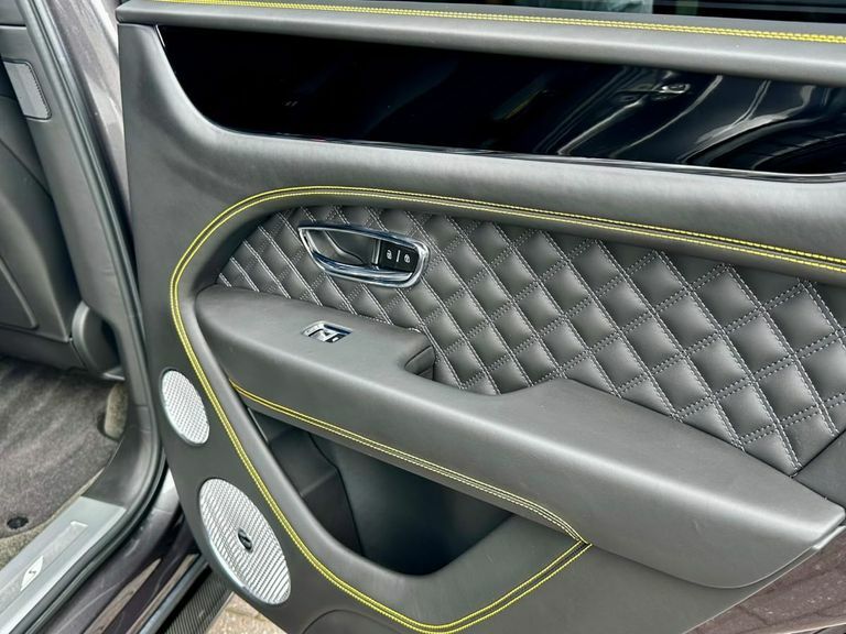 Bentley Bentayga Bentayga V6 Hybrid Grey #32