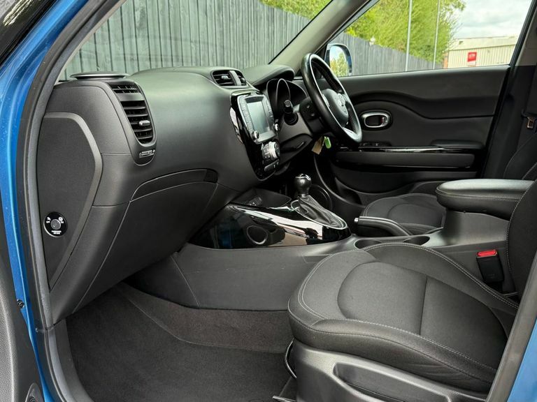 Kia Soul 81Kw Ev Silver #24