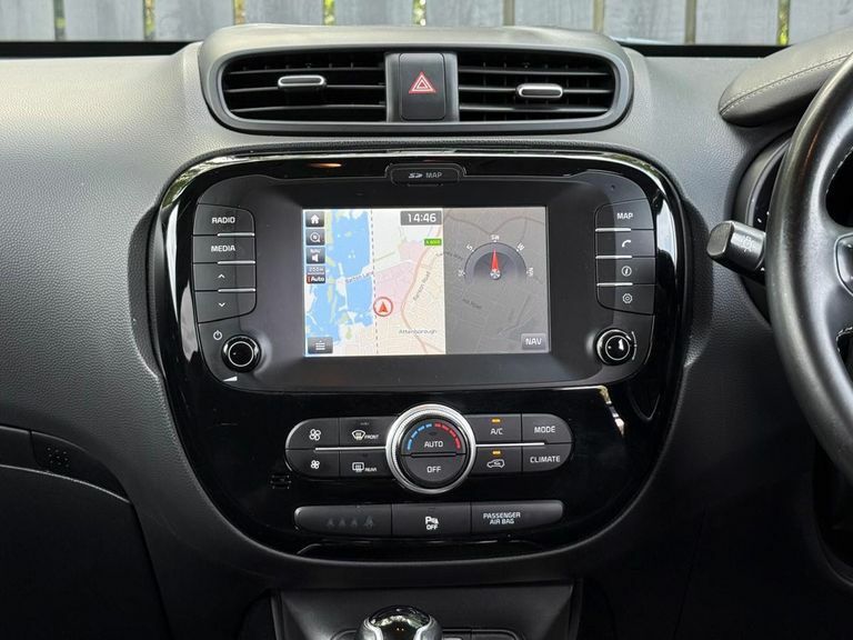 Kia Soul 81Kw Ev Silver #16