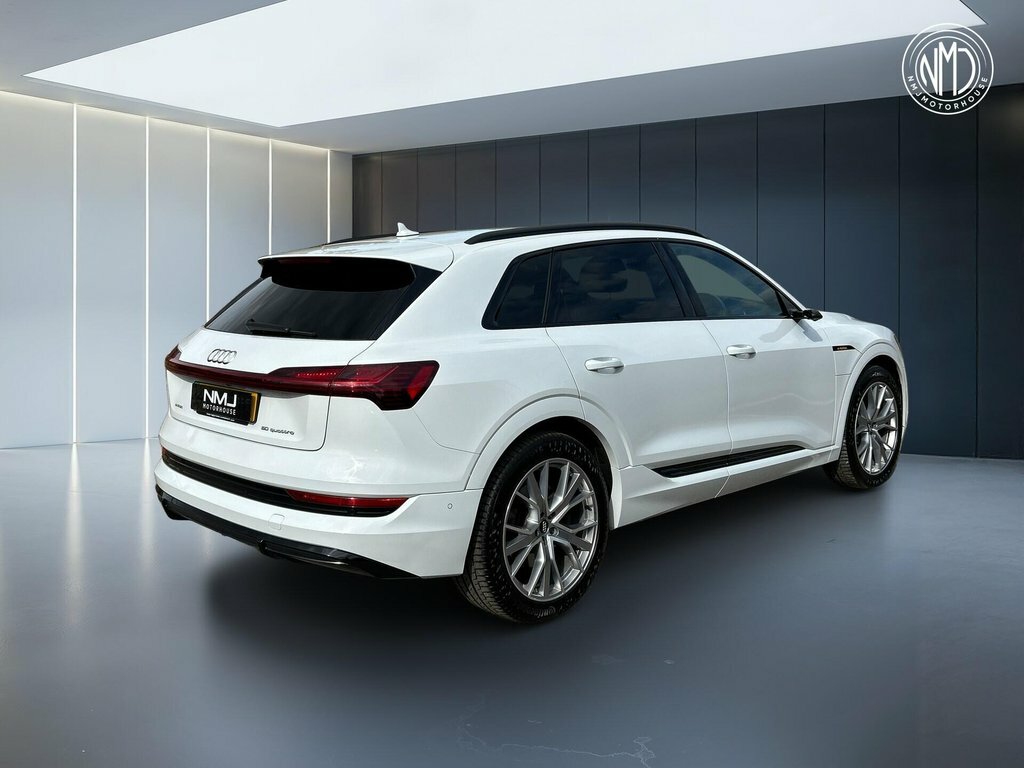 Audi E-tron 2021 50 Launch Edition Quattro 71.2Kwh White #4