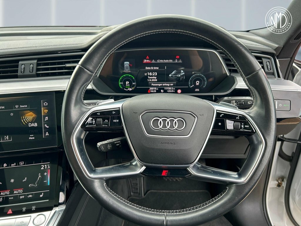 Audi E-tron 55 Technik Quattro 95Kwh White #18