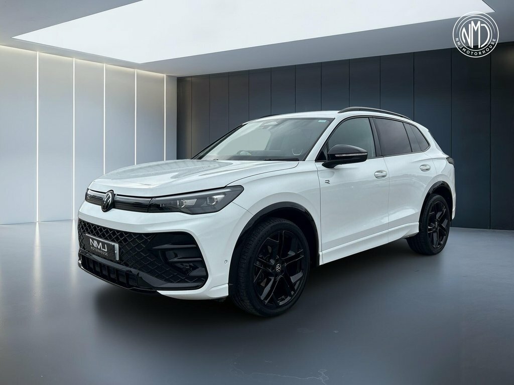 Volkswagen Tiguan 2024 1.5 Etsi Mhev R-line Dsg Euro 6 Ss Black #3