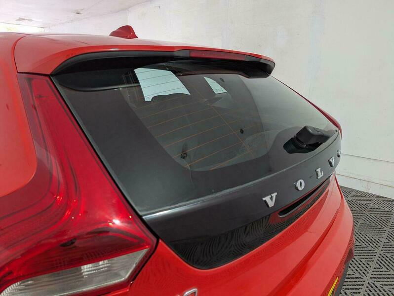 Volvo V40 2.0L D4 R-design Blue #7