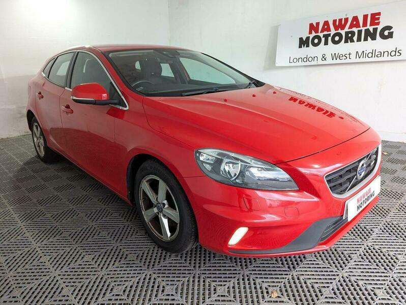 Volvo V40 2.0 T2 Se Euro Red