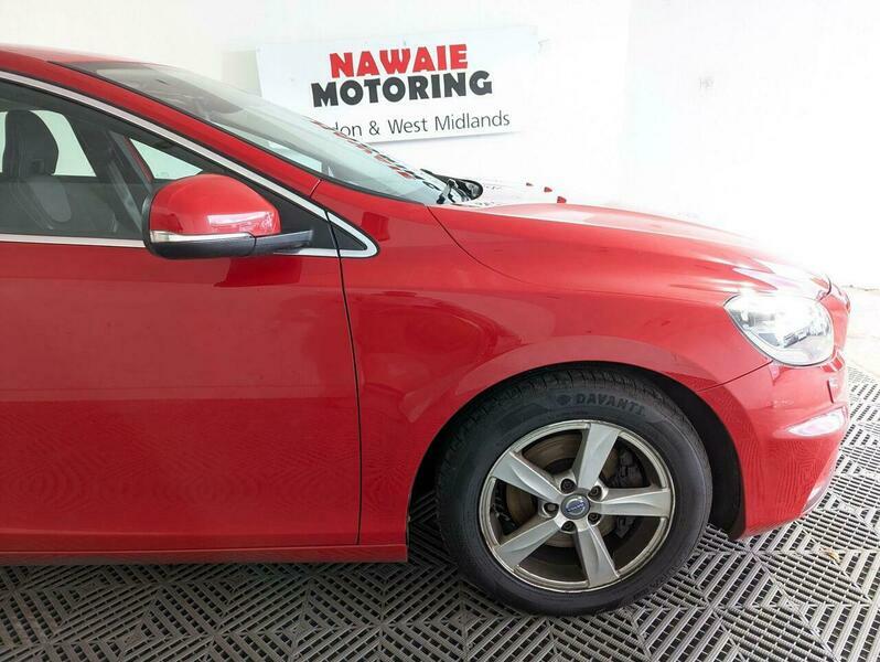 Volvo V40 2.0L D4 R-design Blue #9