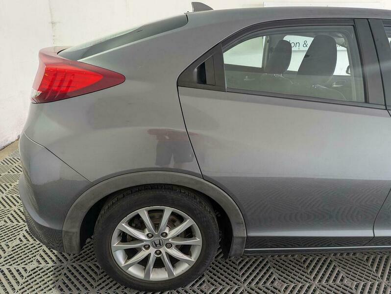 Honda Civic Hatchback 1.8 I-vtec Es Euro 5 Ss 201212 Silver #7