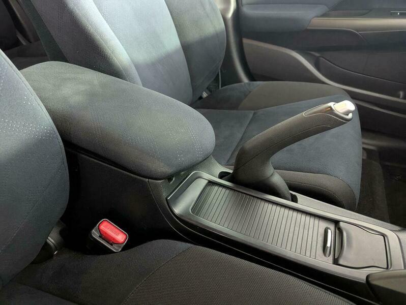 Honda Civic Hatchback 1.8 I-vtec Es Euro 5 Ss 201212 Silver #11