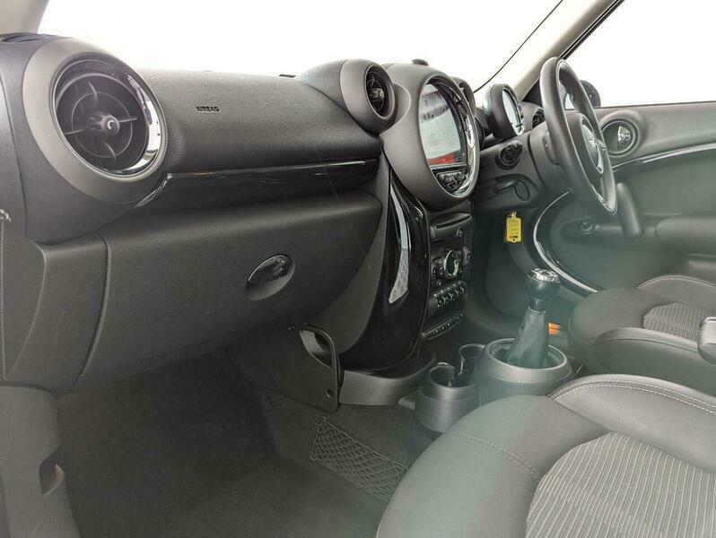 Mini Countryman Countryman Cooper Sd Red #23