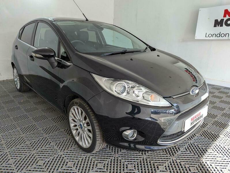 Ford Fiesta 1.4 Tdci Dpf Titanium Black