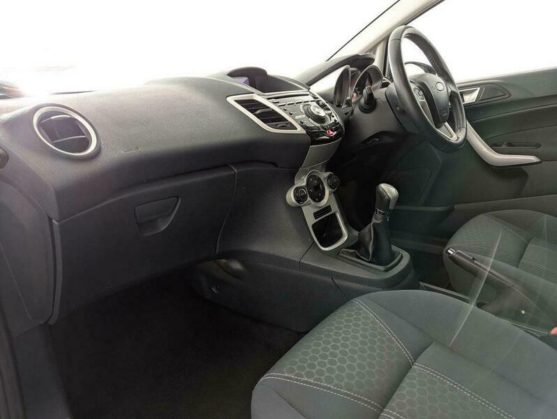 Ford Fiesta 1.25 Zetec 82 #10