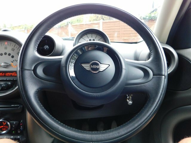 Mini Countryman 1.6 Cooper D Suv White #24