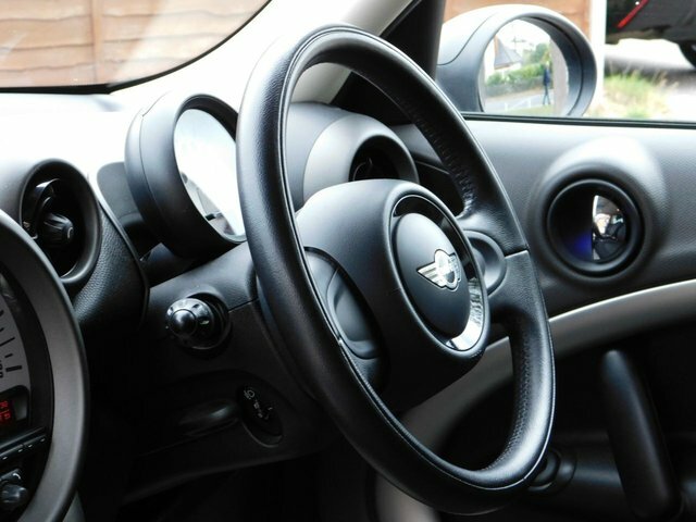 Mini Countryman 1.6 Cooper D Suv White #30