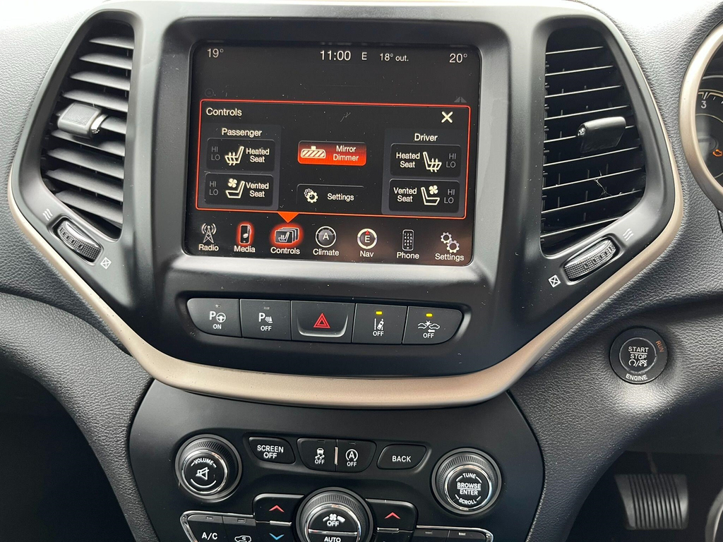 Jeep Cherokee 2.0 M-jet Limited 168 Bhp Red #36