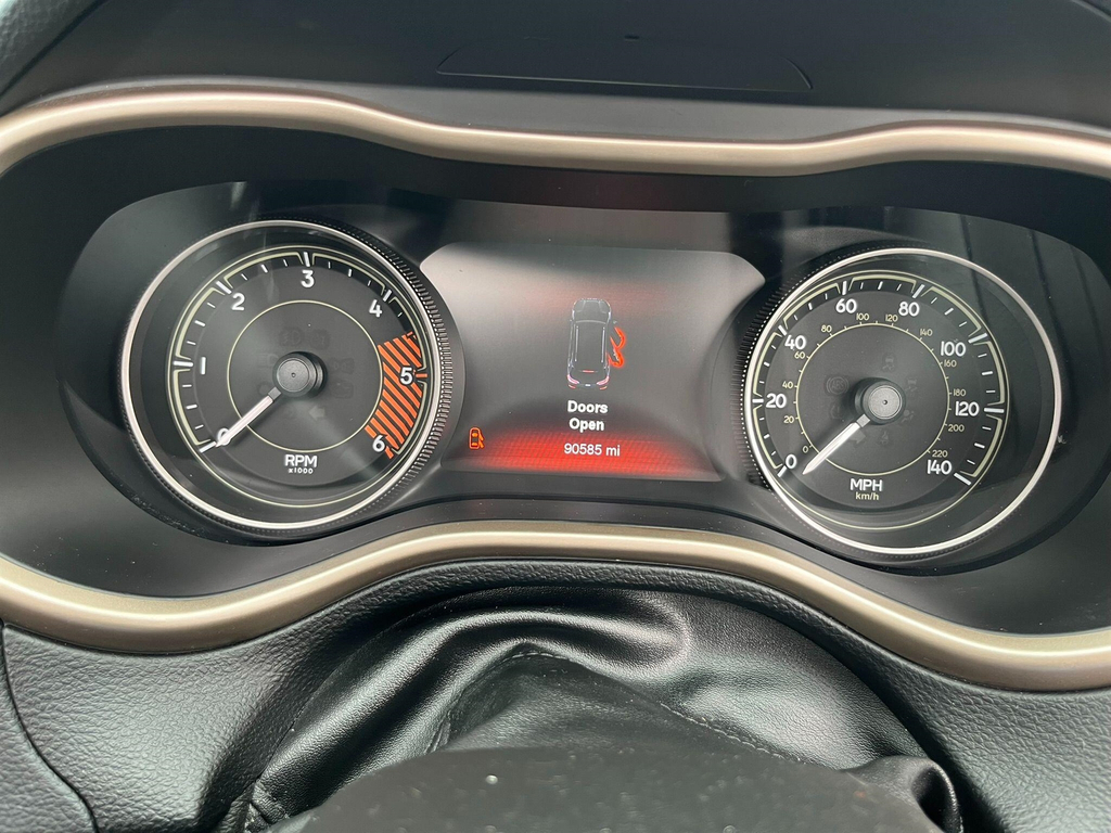 Jeep Cherokee 2.0 M-jet Limited 168 Bhp Red #38