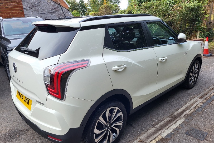 SsangYong Tivoli Ssangyong Tivoli 1.5P Ultimate Suv M... White #5
