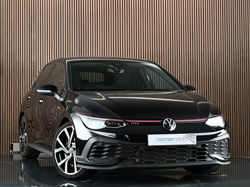 Volkswagen Golf 2.0 Tsi Gti Clubsport Hatchback Dsg Eur Black #2