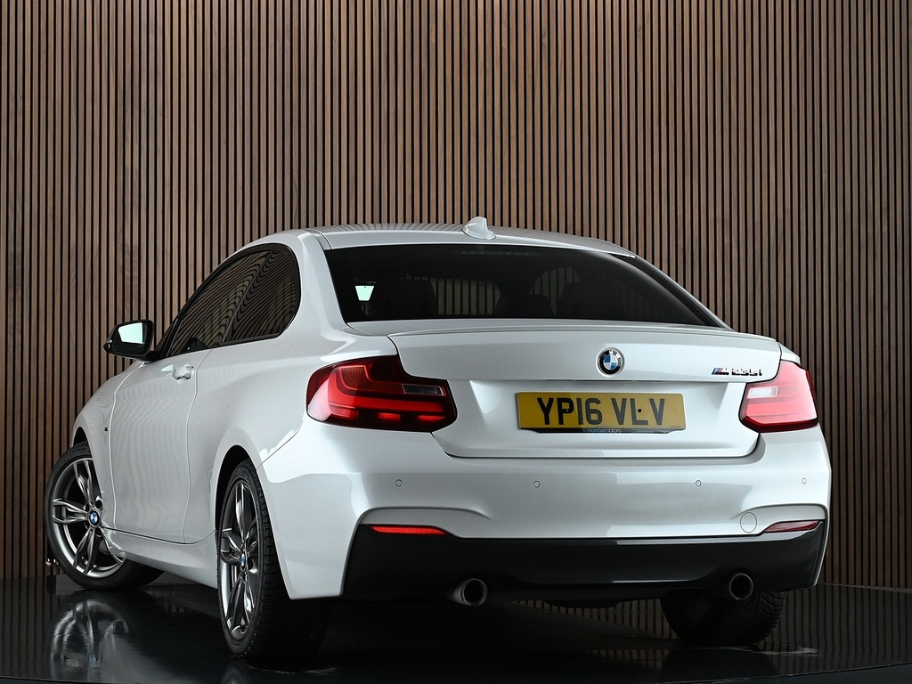 BMW 2 Series 3.0 M235i Euro 6 Ss White #2