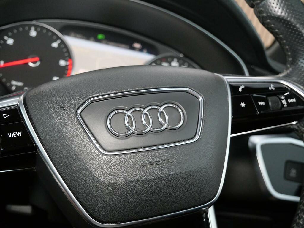 Audi A6 Avant S Line Black #30
