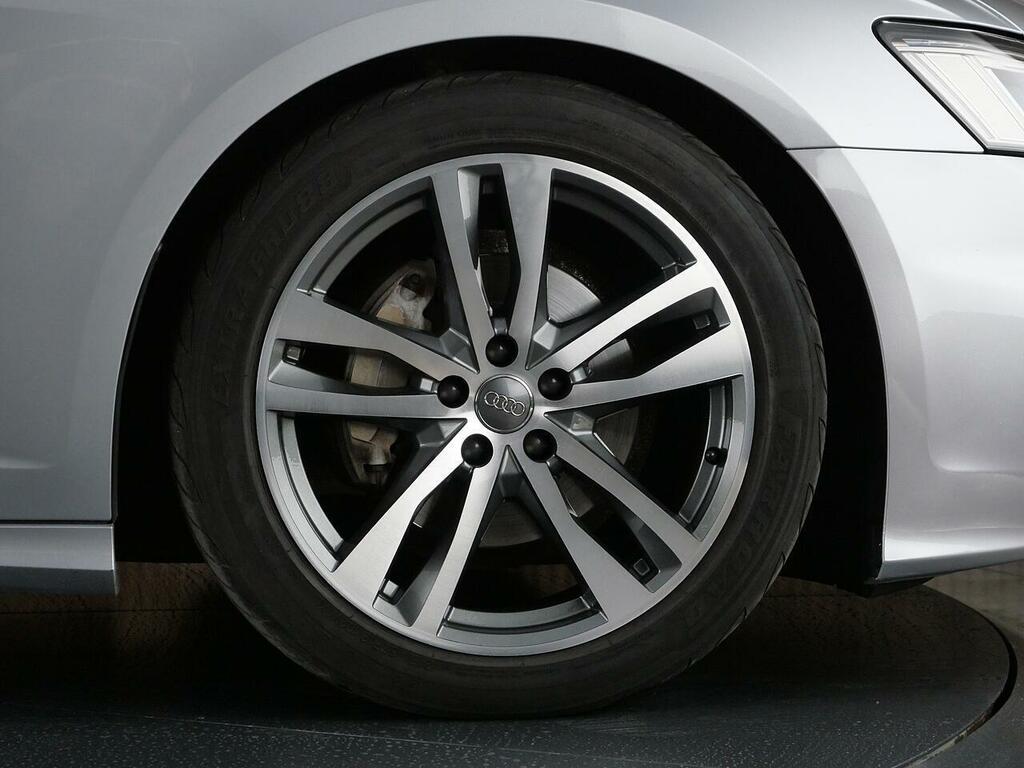 Audi A6 Avant S Line Black #39
