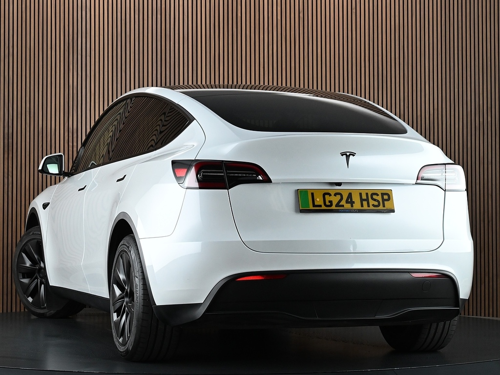 Tesla Model Y Suv Rwd 346 Ps White #2