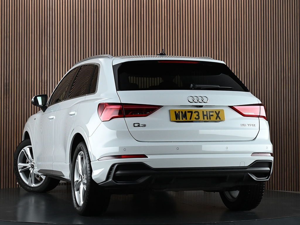 Audi Q3 1.5 Tfsi Cod 35 S Line Suv S Tronic Eur White #2