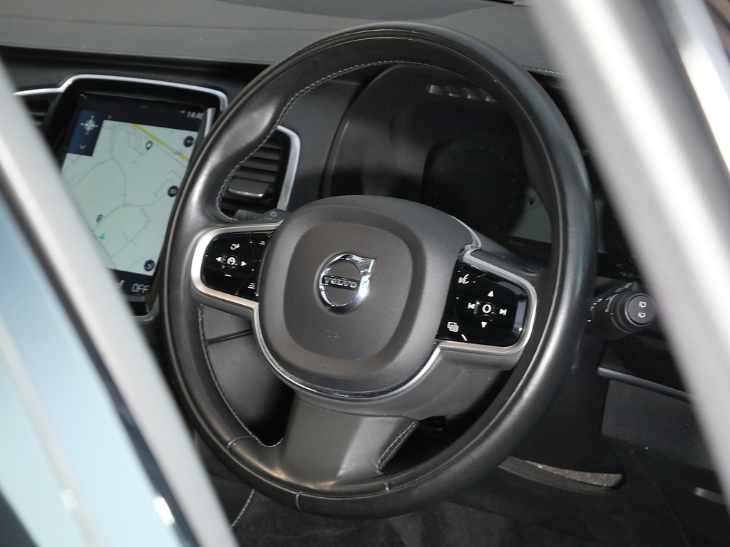 Volvo XC90 D5 Powerpulse Awd R-design Silver #21