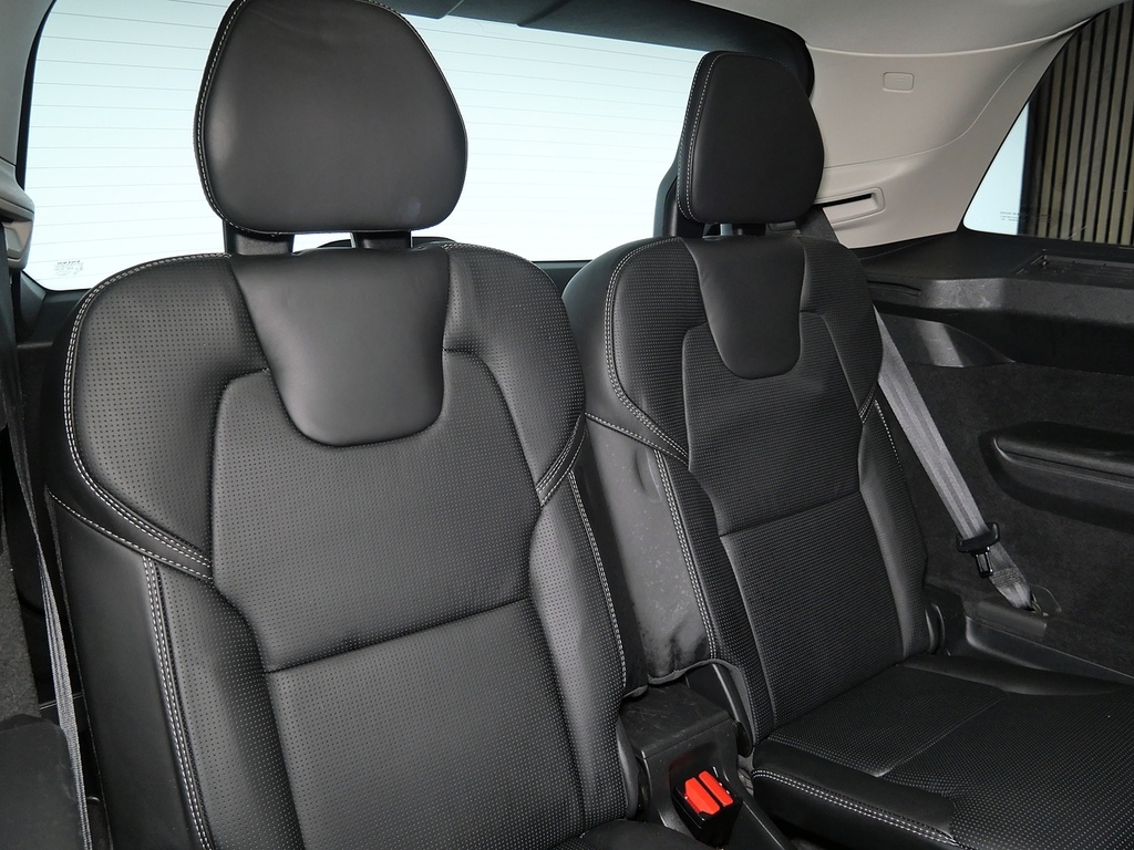 Volvo XC90 D5 Powerpulse Awd R-design Silver #32