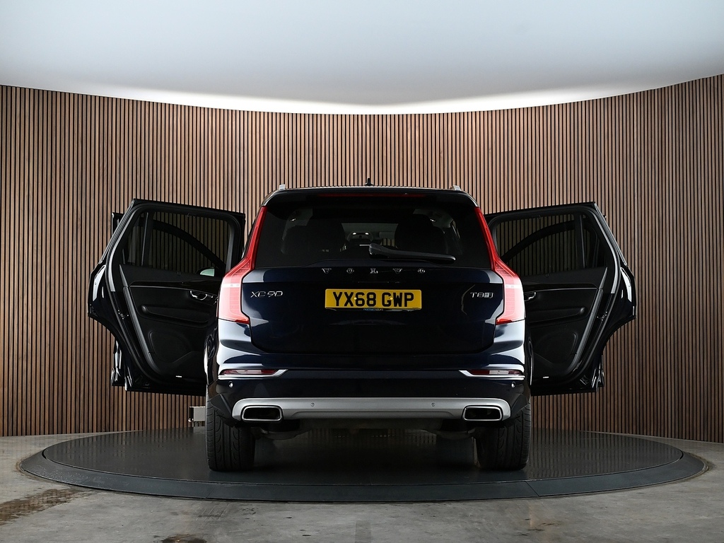 Volvo XC90 D5 Powerpulse Awd R-design Silver #16