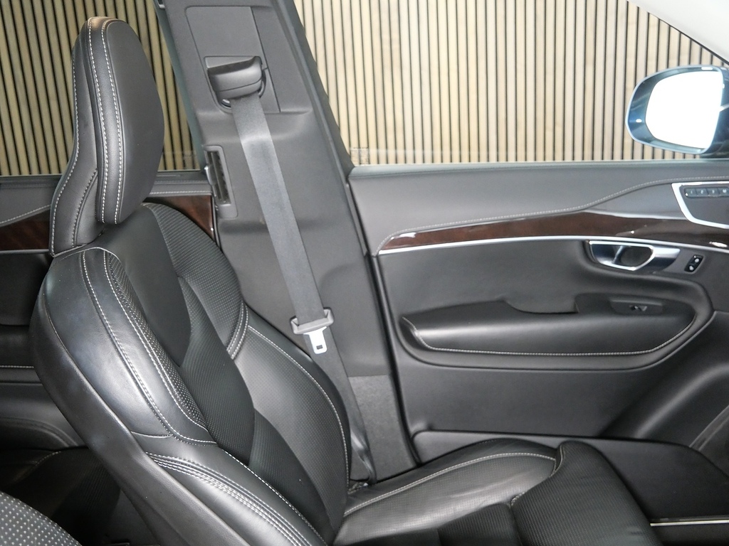 Volvo XC90 D5 Powerpulse Awd R-design Silver #28