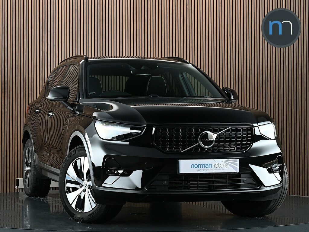 Volvo XC40 1.5H T4 Recharge 10.7Kwh Plus Suv Plug- Black