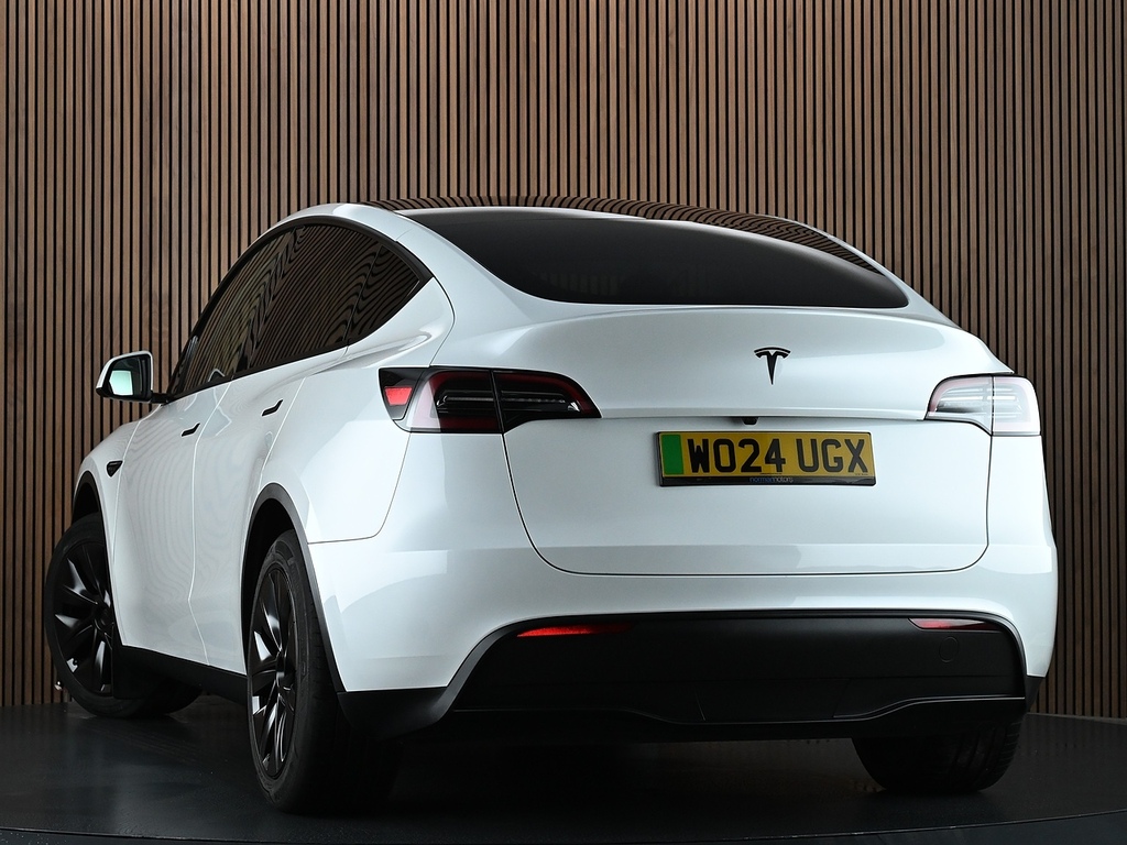 Tesla Model Y Suv Rwd 346 Ps White #2