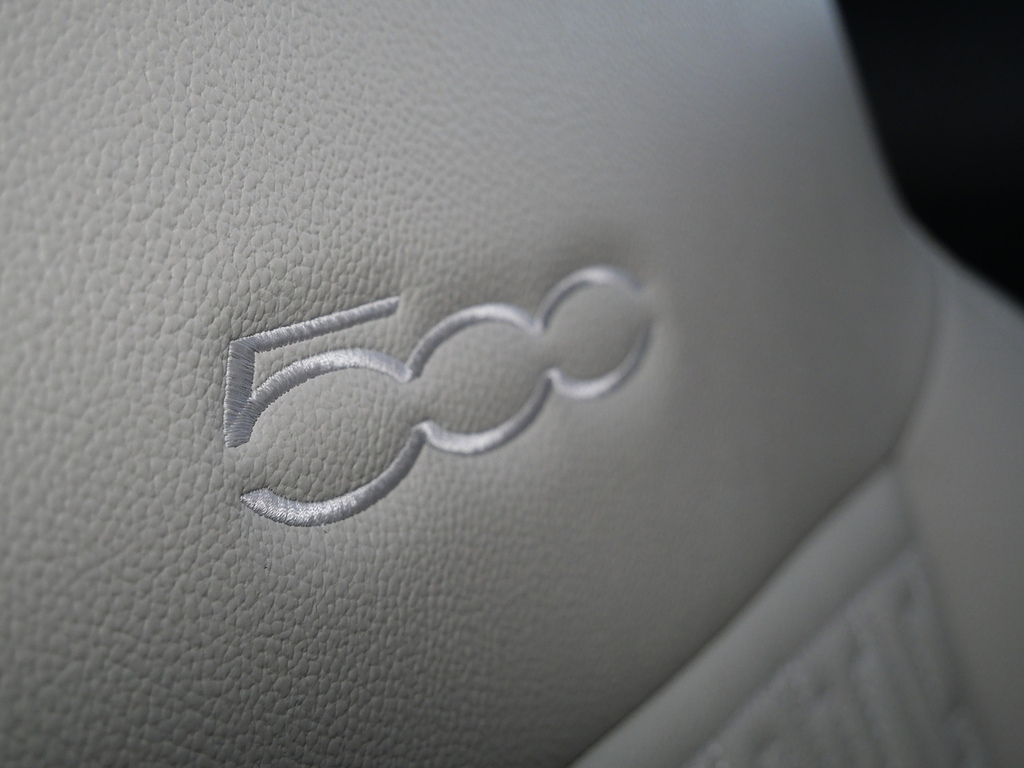 Fiat 500E 42Kwh Icon Black #37