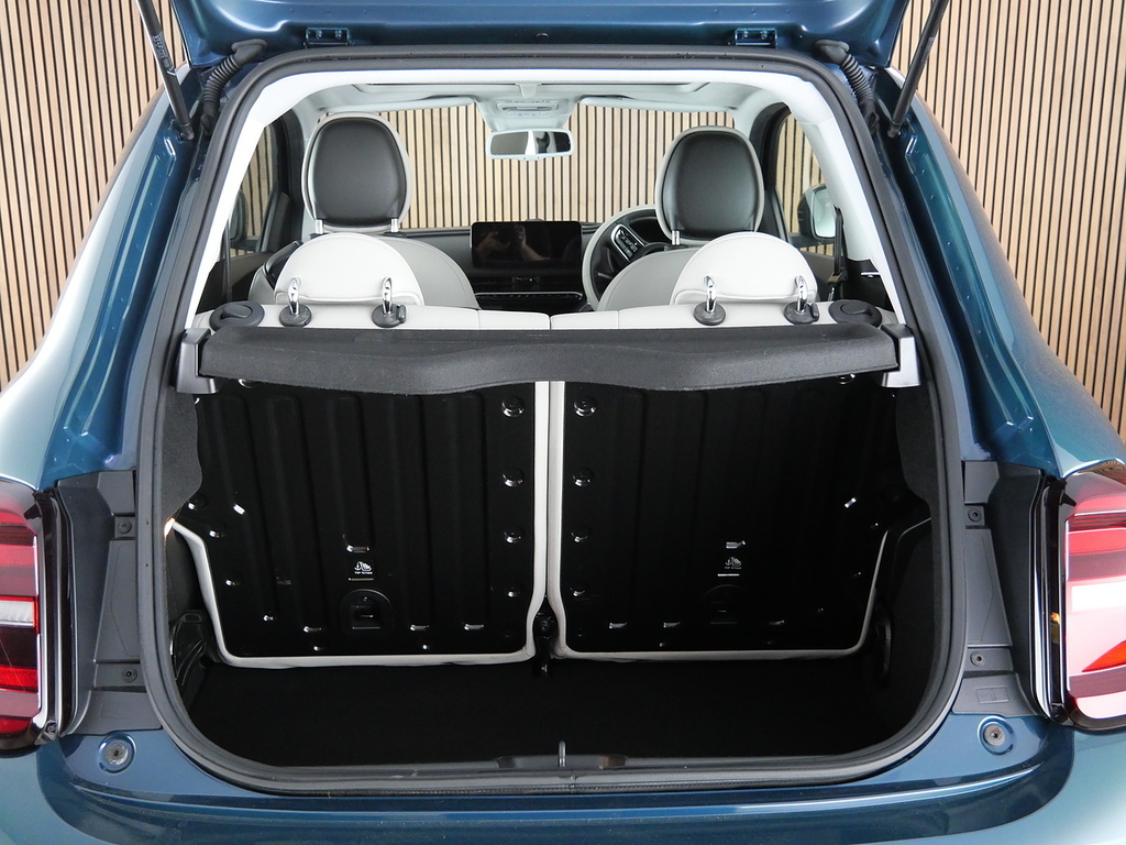 Fiat 500E 42Kwh Icon Black #42