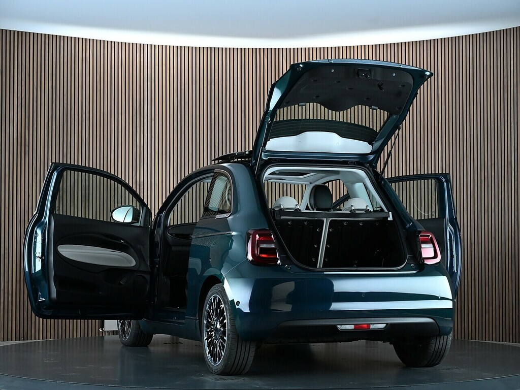 Fiat 500E 42Kwh Icon Black #14