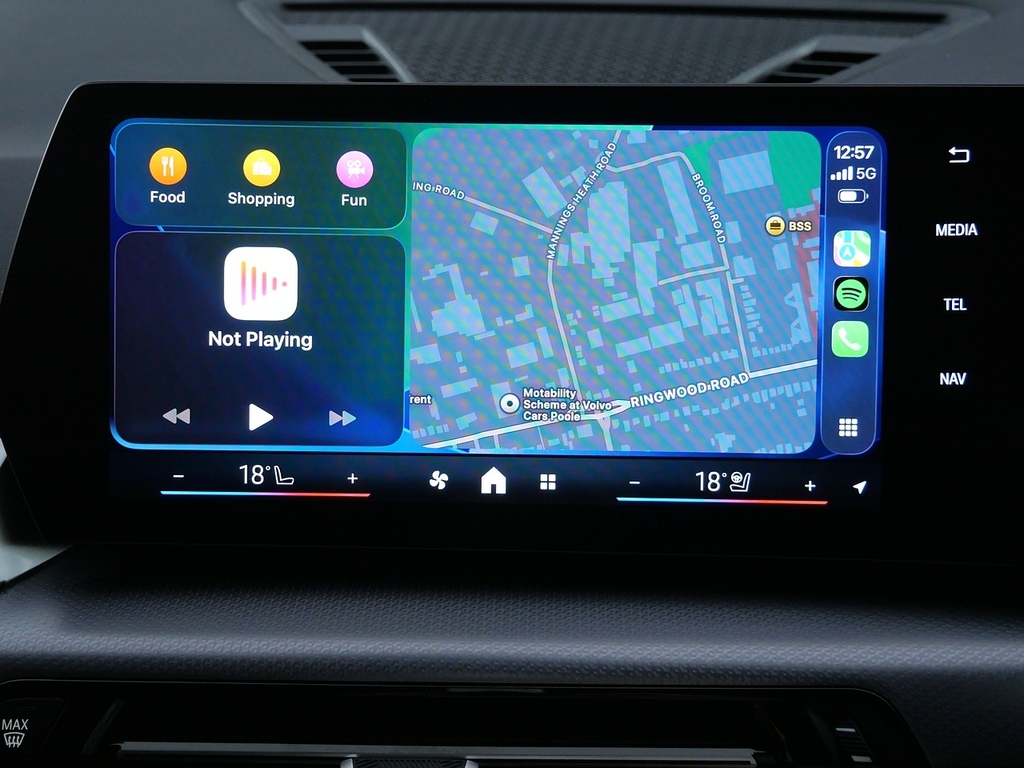 BMW iX1 20 66.5Kwh M Sport Edrive  #24