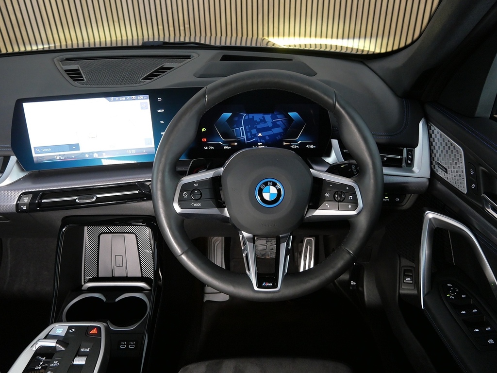 BMW iX1 20 66.5Kwh M Sport Edrive  #25