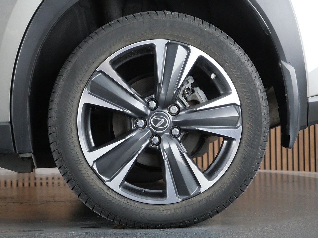 Lexus UX 2.0 Takumi E-cvt Euro 6 Ss Grey #38