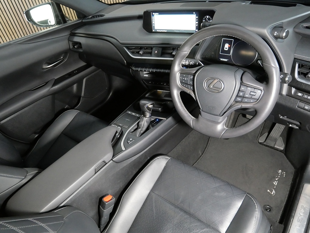 Lexus UX 2.0 250H Takumi Suv Hybrid E-cvt Euro 6 Silver #3