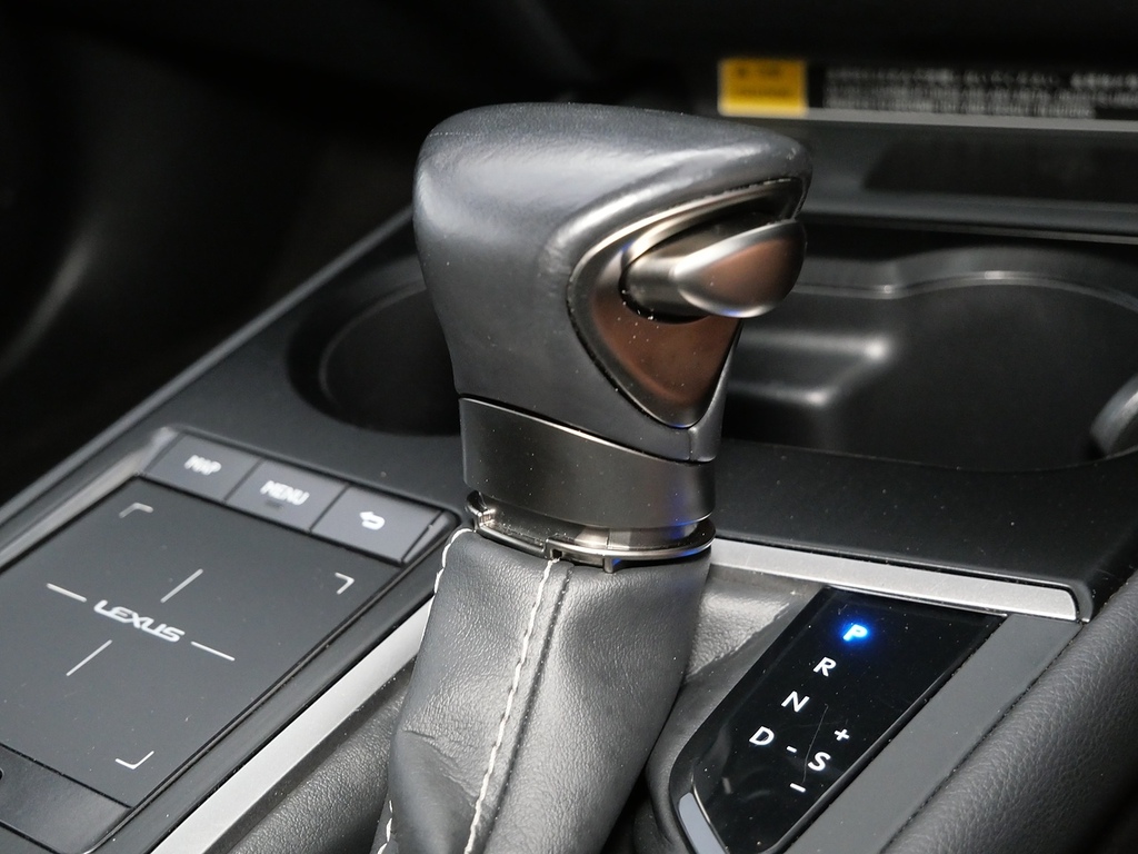 Lexus UX 2.0 Takumi E-cvt Euro 6 Ss Grey #33