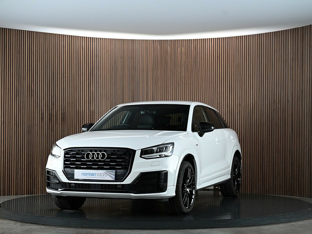 Audi Q2 1.5 Tfsi Cod 35 Black Edition Suv S Tro White #6