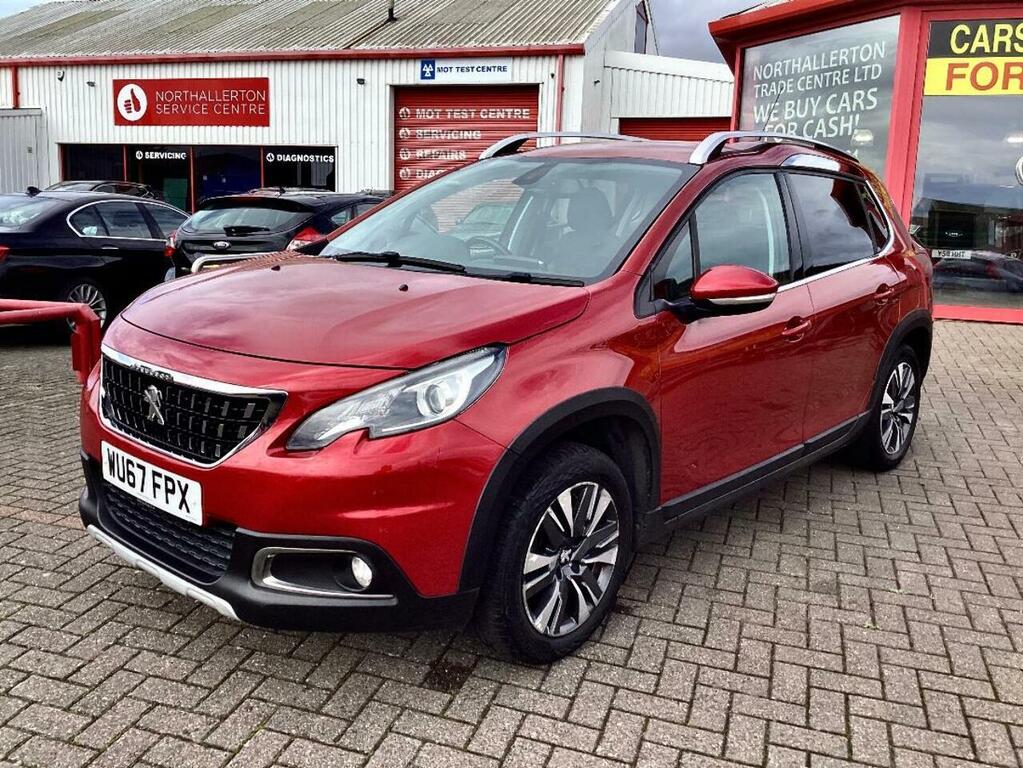 Peugeot 2008 Puretech Allure Red #5