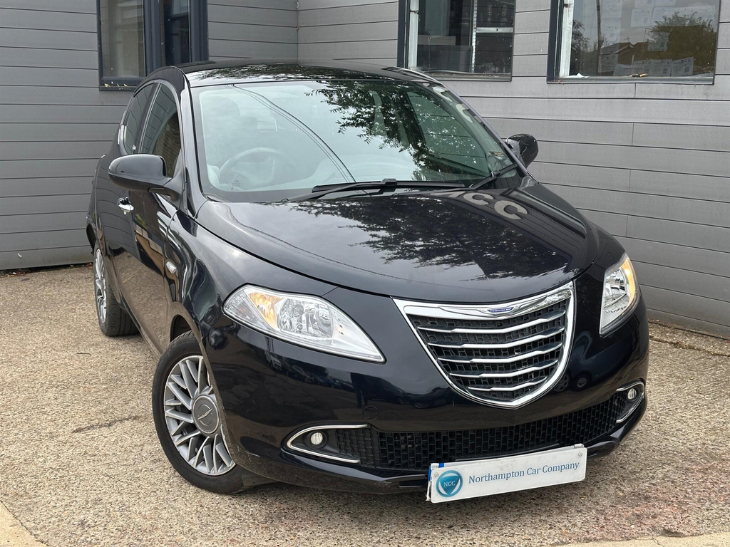 Chrysler Ypsilon 1.3 Multijet Limited Euro 5 Ss Blue #4