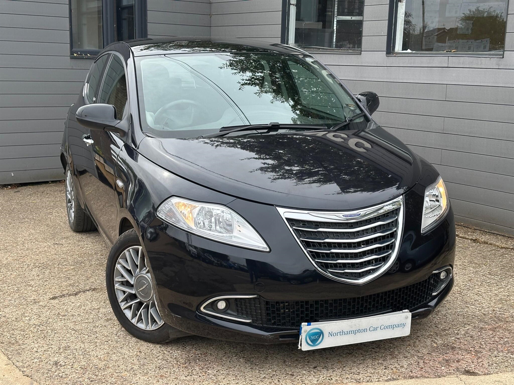 Chrysler Ypsilon 1.3 Multijet Limited Euro 5 Ss Blue