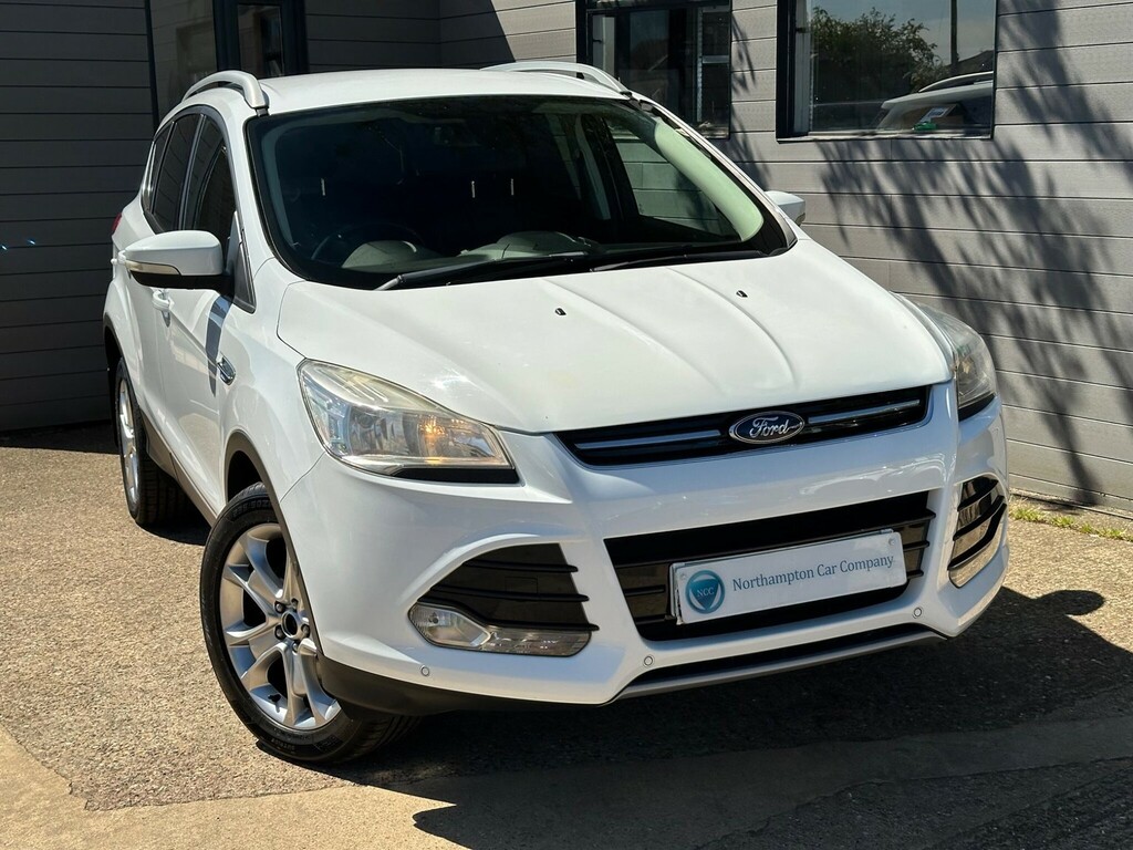 Ford Kuga 2.0 Tdci Titanium Suv 2Wd Euro 5 White