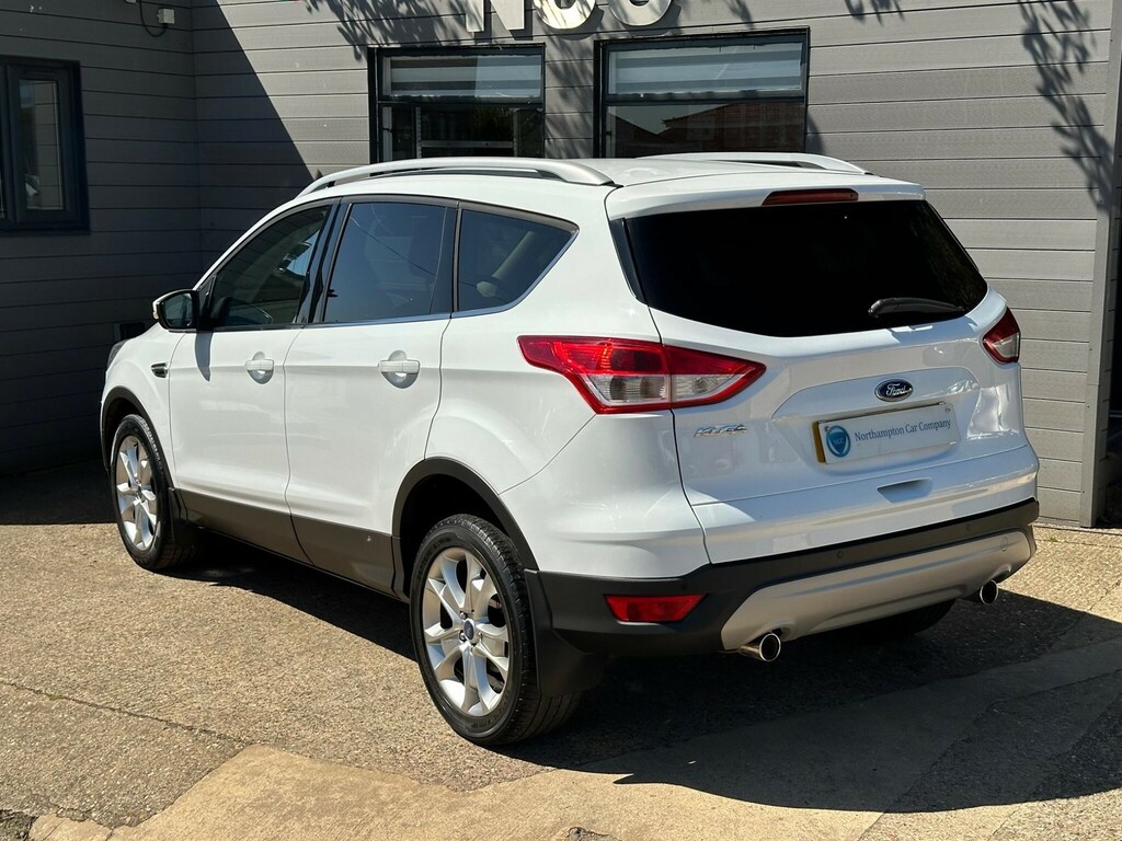 Ford Kuga 2.0 Tdci Titanium Suv 2Wd Euro 5 White #2