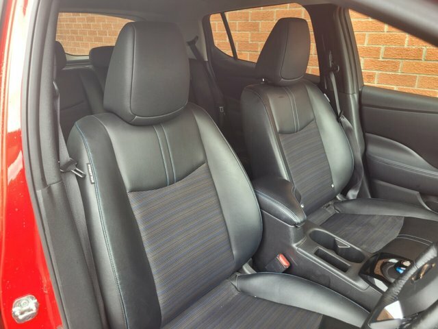 Nissan Leaf N-connecta Black #11