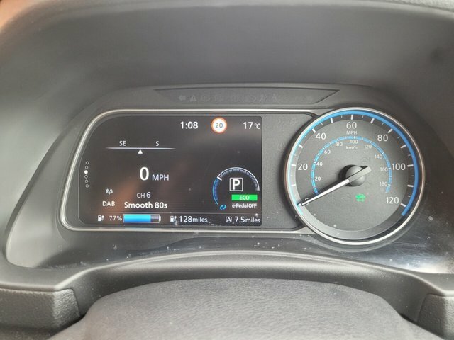 Nissan Leaf N-connecta Black #18