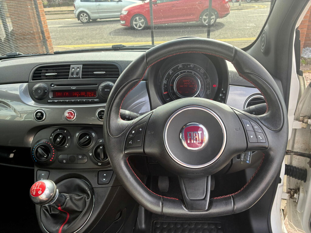 Fiat 500 Hatchback White #16