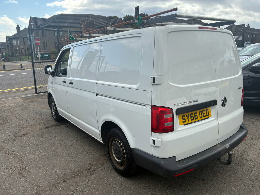 Volkswagen Transporter 2.0 Tdi T28 Bluemotion Tech Startline Panel Van White #5